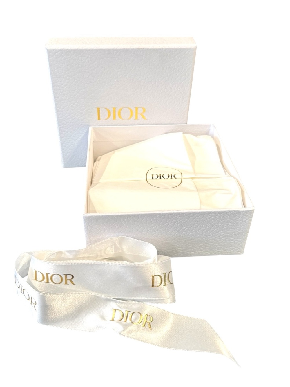 DIOR Gift Box, Bag & Ribbon - Picture 3 of 8